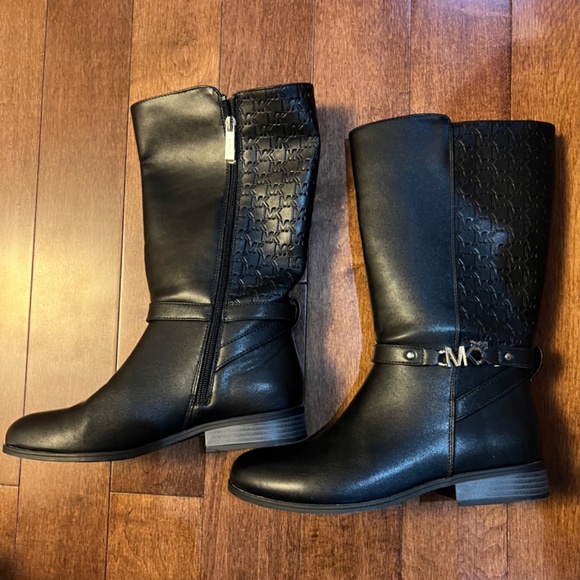 Michael Kors Finley Drake girls boots size 5 NWOT - Picture 5 of 6
